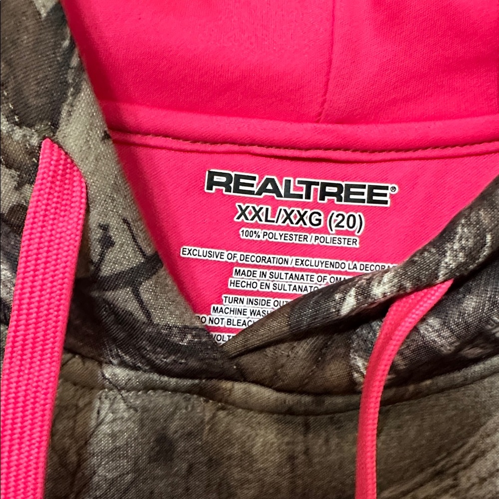 Realtree Camo Hoodie - Picture 3 of 3